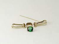 Goldring mit grünem Turmalin